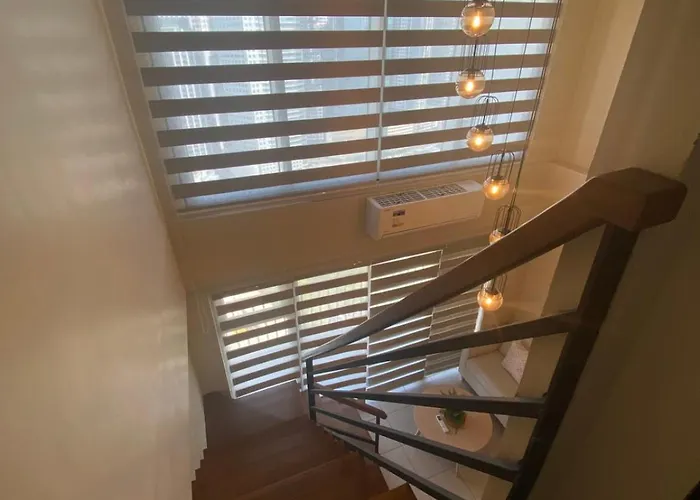 Penthouse Loft Unit With Balcony Unit 3314 * Manila
