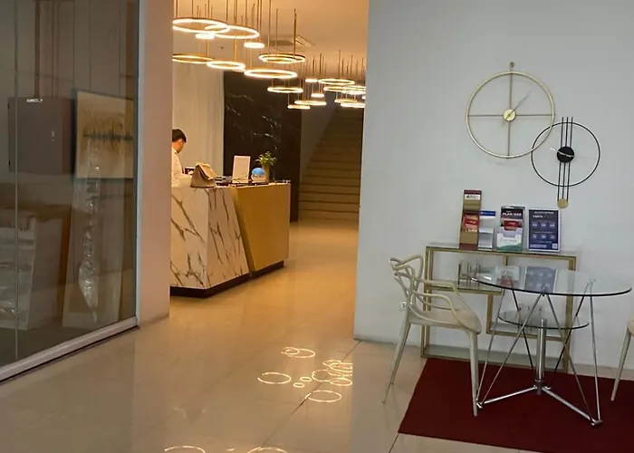 Penthouse Loft Unit With Balcony Unit 3314 Apartment Manila